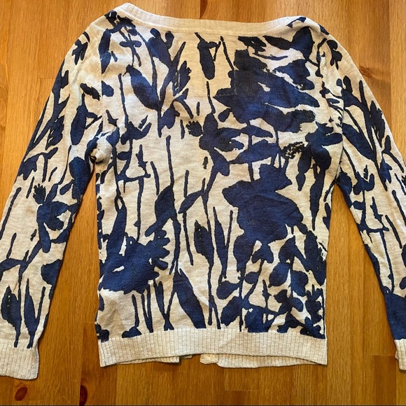 Hollister bold floral pattern cardigan XS - Picture 4 of 4